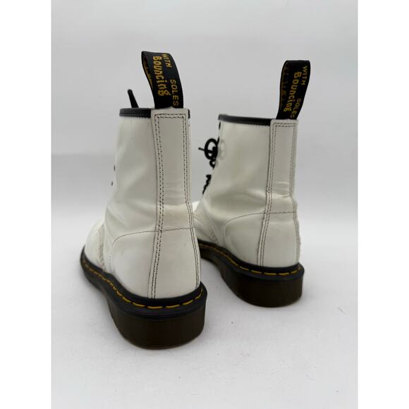 Doc Dr. Martens White Leather Combat Boots Size 9 | Classic Lace Up Chunky Sole - Picture 9 of 11